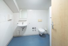 WC WC