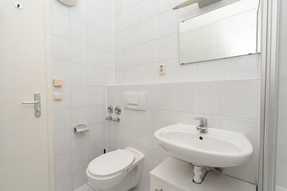 Badezimmer 1