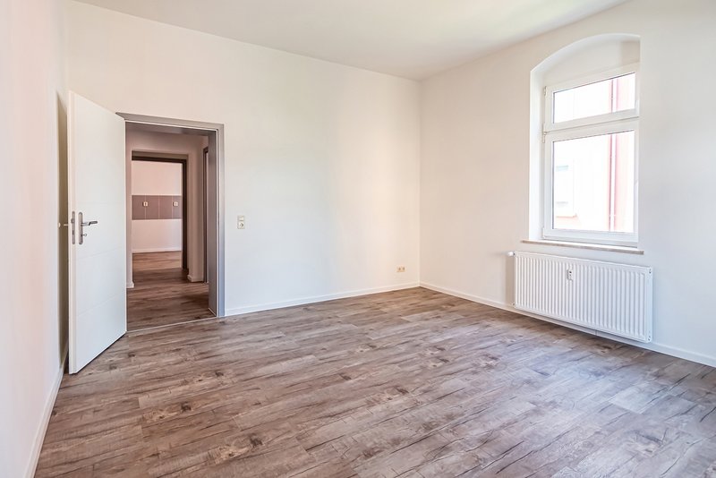 Wohn- und Schlafzimmer