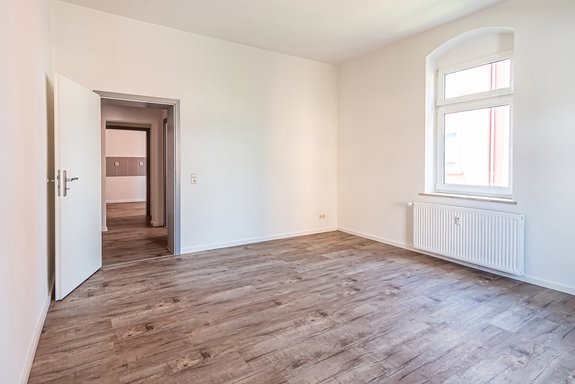 Wohn- und Schlafzimmer
