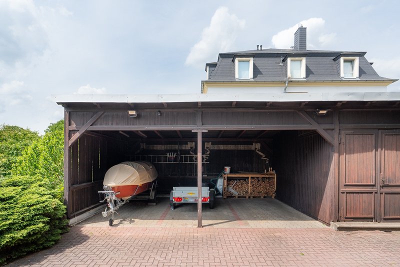 Carport