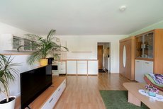 Wohnzimmer mit Küche Wohnzimmer mit Küche