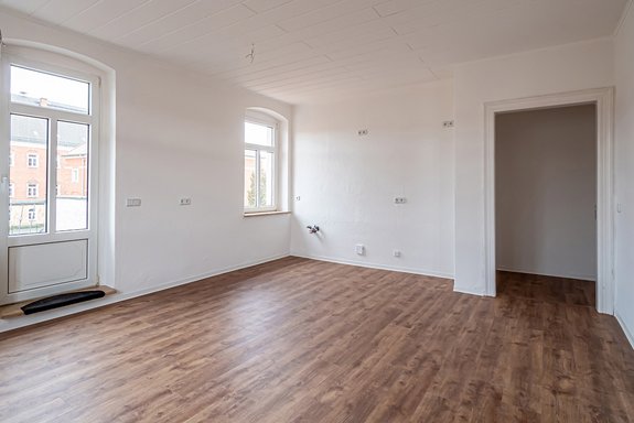 Küche mit kleiner Speisekammer Küche mit kleiner Speisekammer