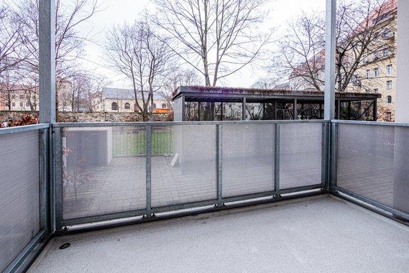 Balkon Bild 1 Balkon Bild 1