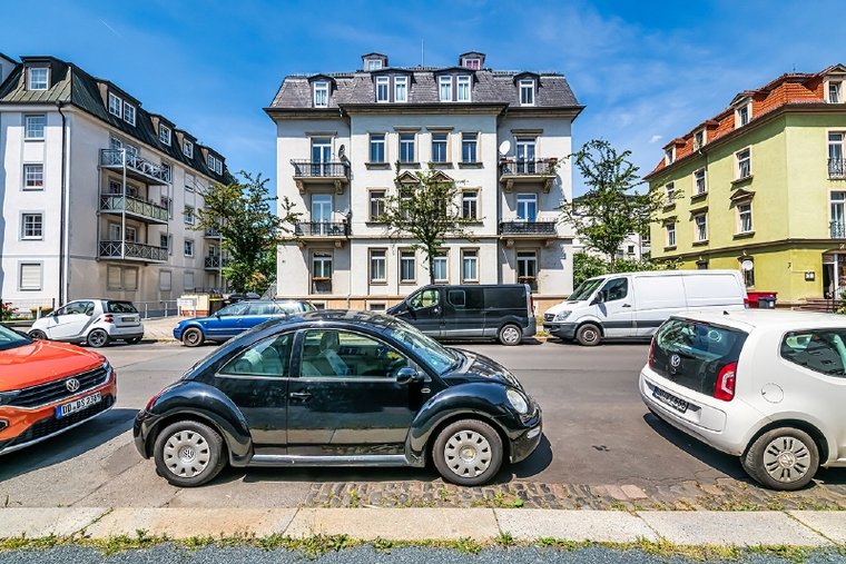 Geräumiges Single-Apartment in beliebter Wohnlage von Striesen.