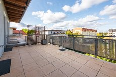 Terrasse Bild 2
